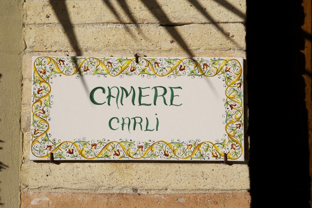 Camere Carli Assisi Luaran gambar